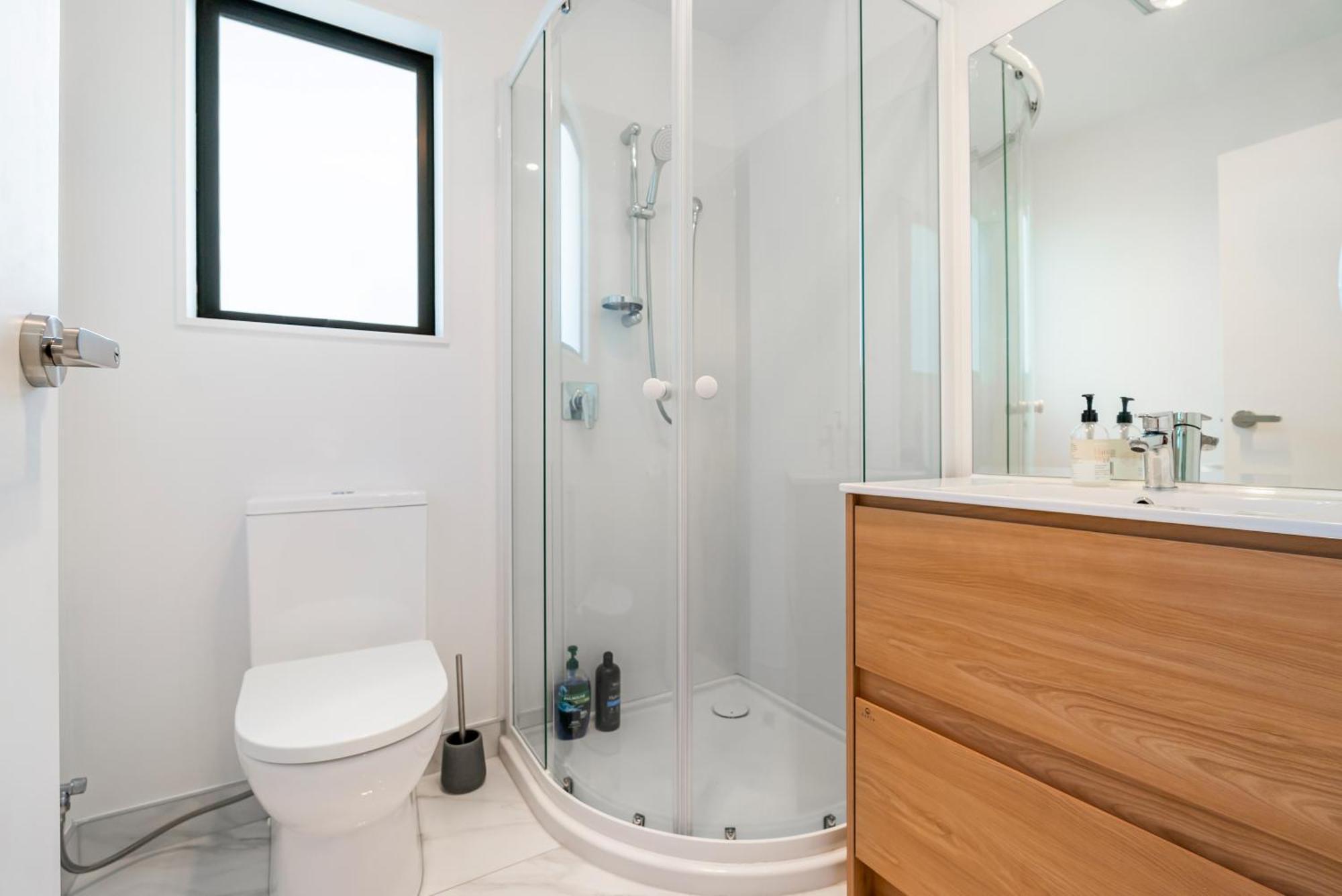 Cozy Brand New Townhouse 16 Villa Оукланд Екстериор снимка